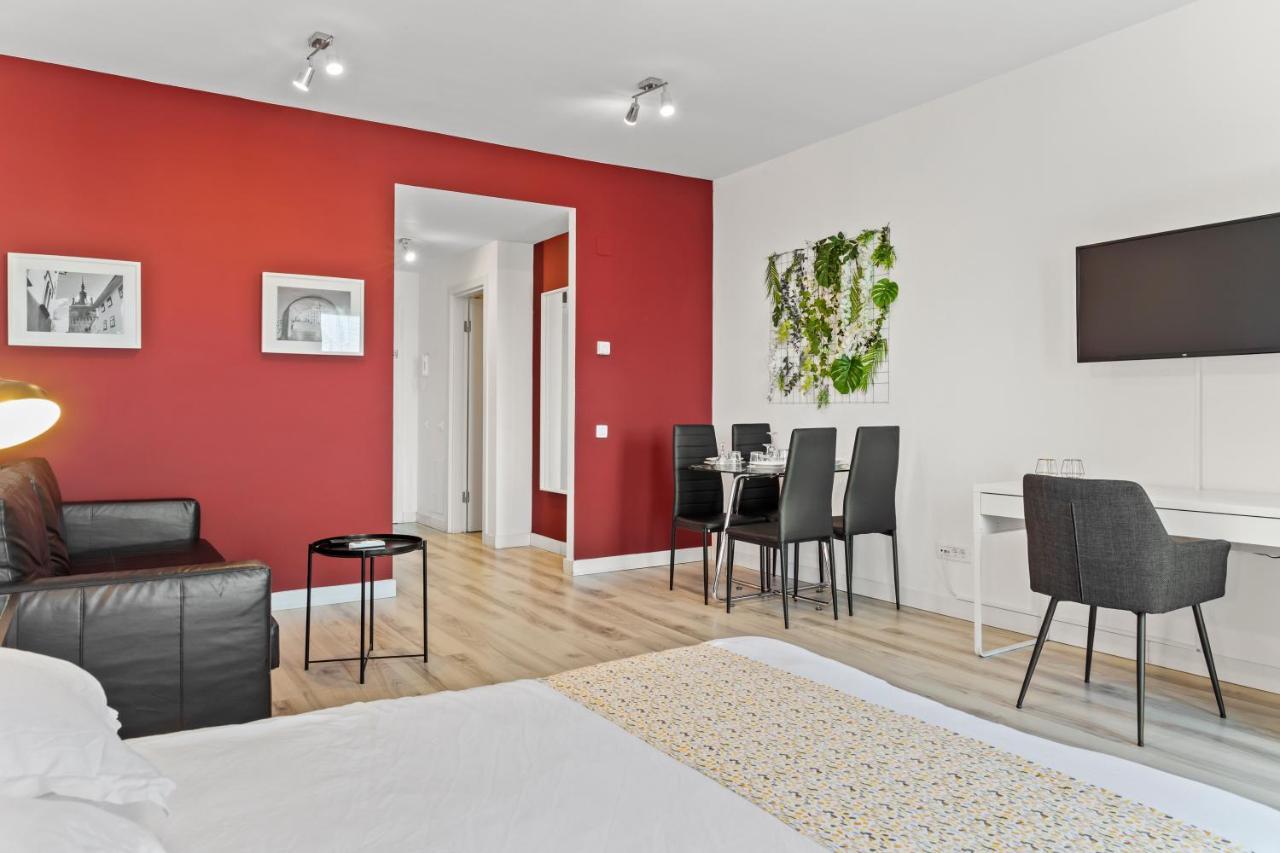Aquarius: Upscale Flat In The Heart Of Bucharest! Apartment Exterior photo